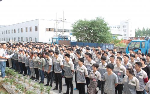 鈑金事業(yè)部積極相應(yīng)號(hào)召，召開(kāi)全事業(yè)部“安全活動(dòng)月”動(dòng)員大會(huì)